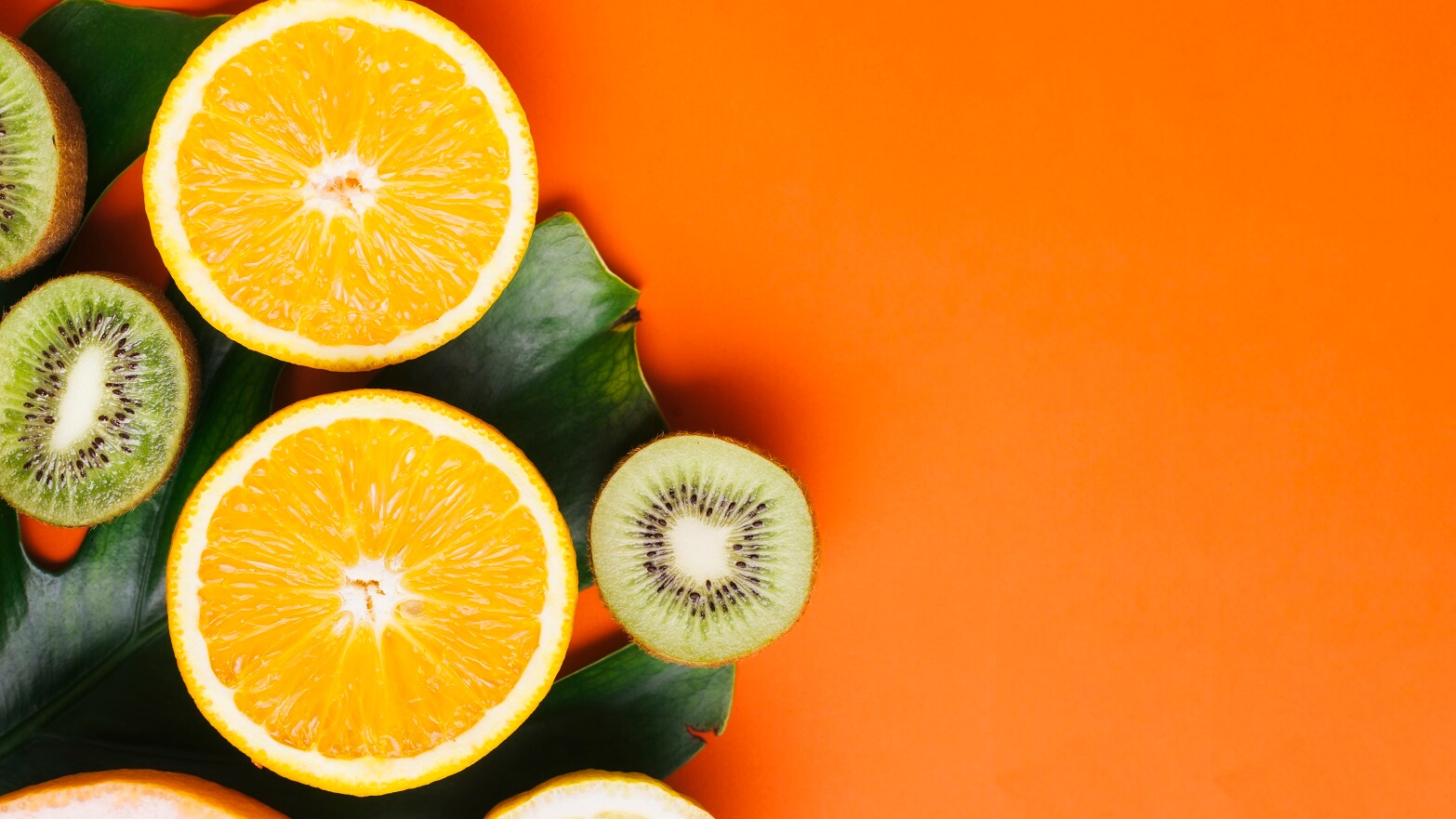 Vitamin C pochází nejčastěji z ovoce